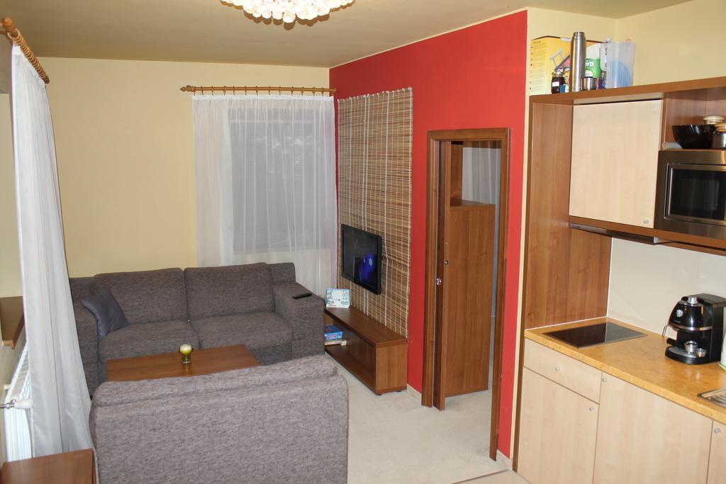 Apartman S Velkou Terasou Luxus Tatry E106 Kakaslomnic Kültér fotó